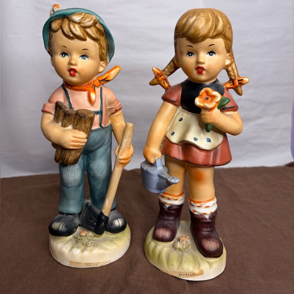 Arnart Figurines Hand Painted Gardening Vintage